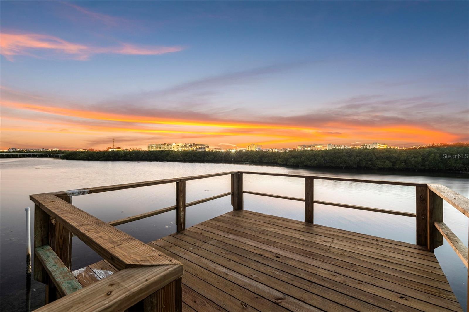 HARBOR VIEW 09 - Residential