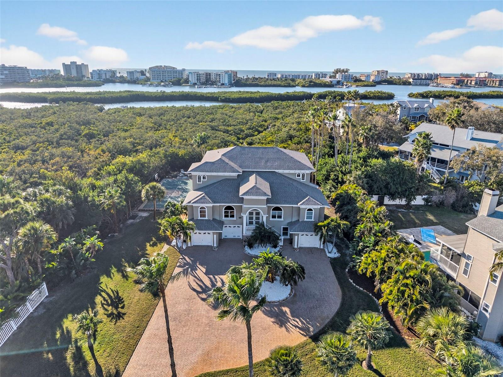 HARBOR VIEW 09 - Residential