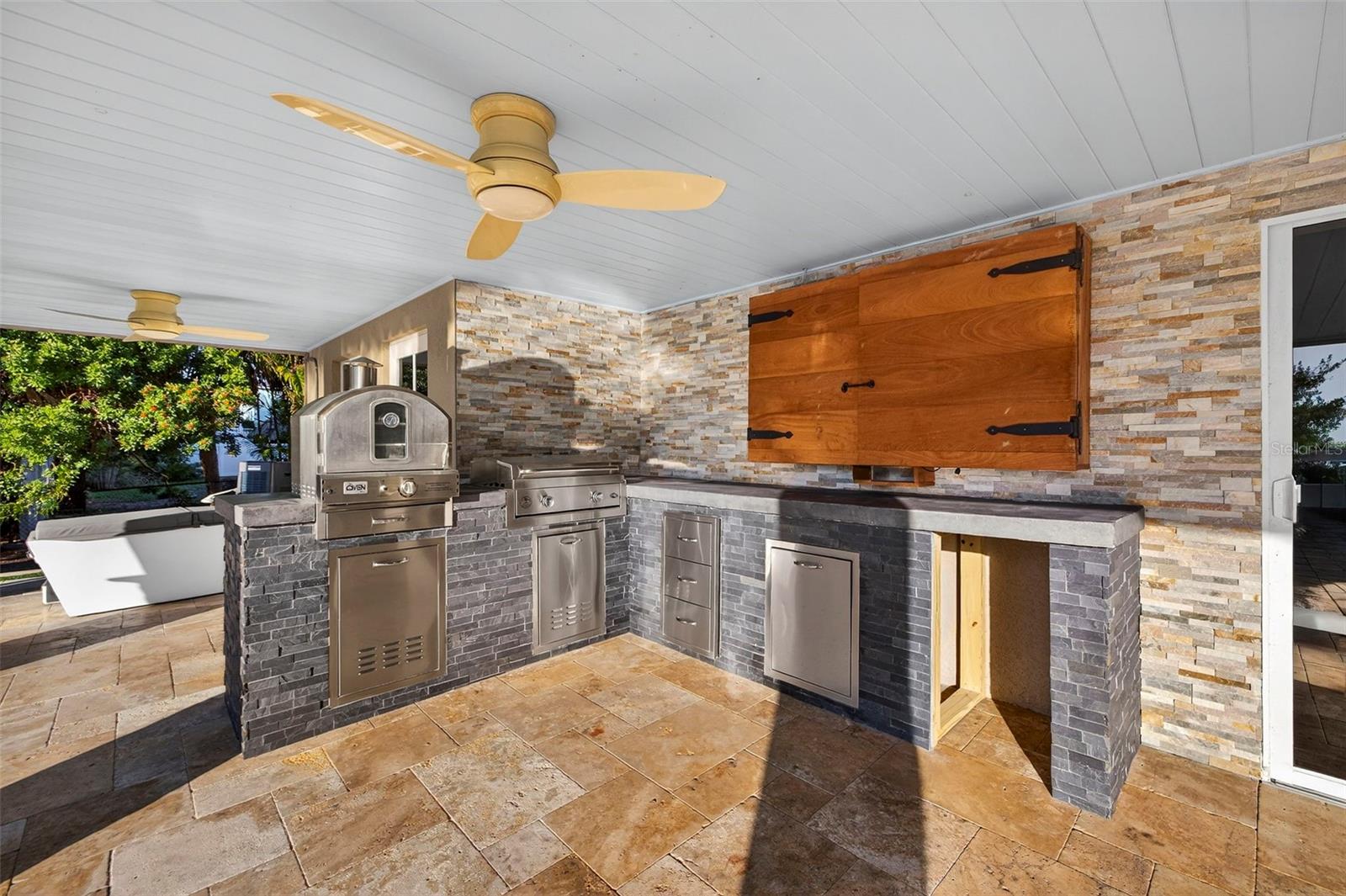 HARBOR VIEW 09 - Residential