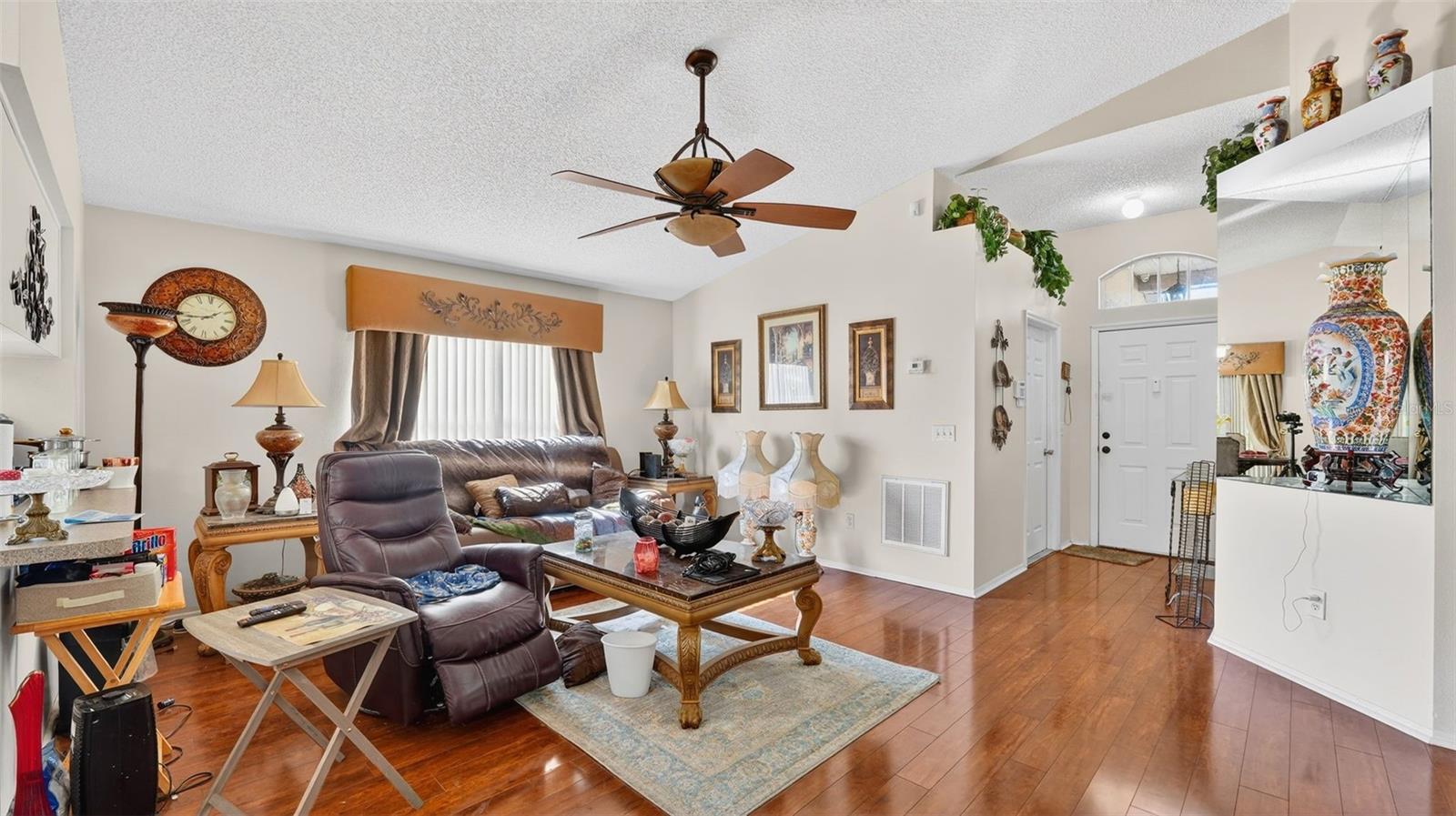 BONNEVILLE PINES PH 03 - Residential