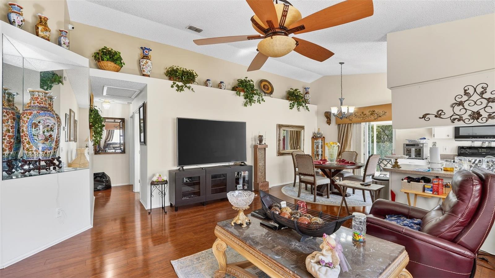 BONNEVILLE PINES PH 03 - Residential