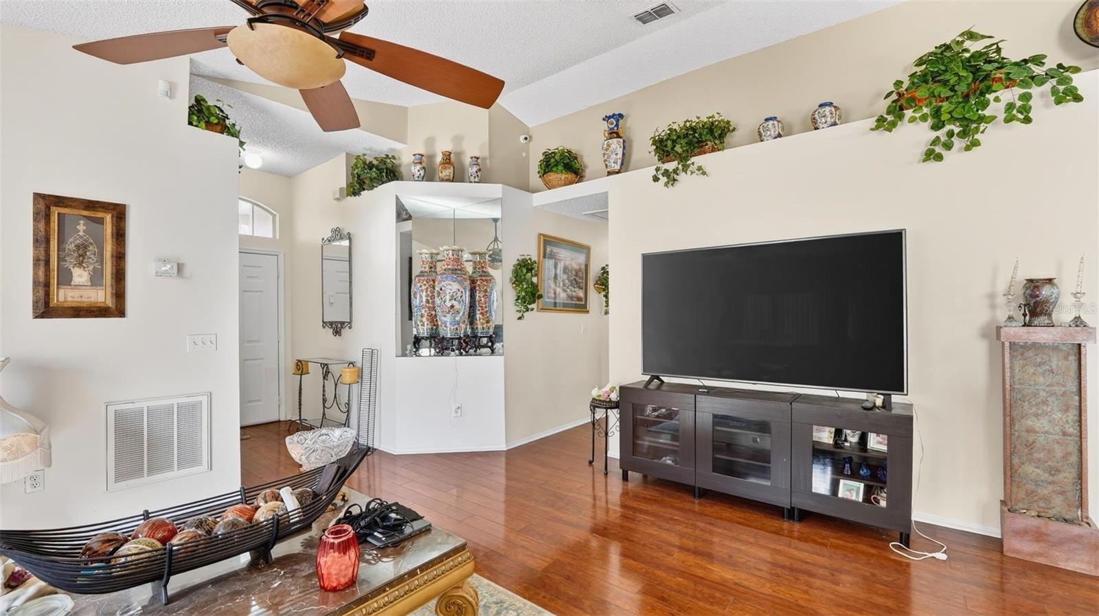 BONNEVILLE PINES PH 03 - Residential