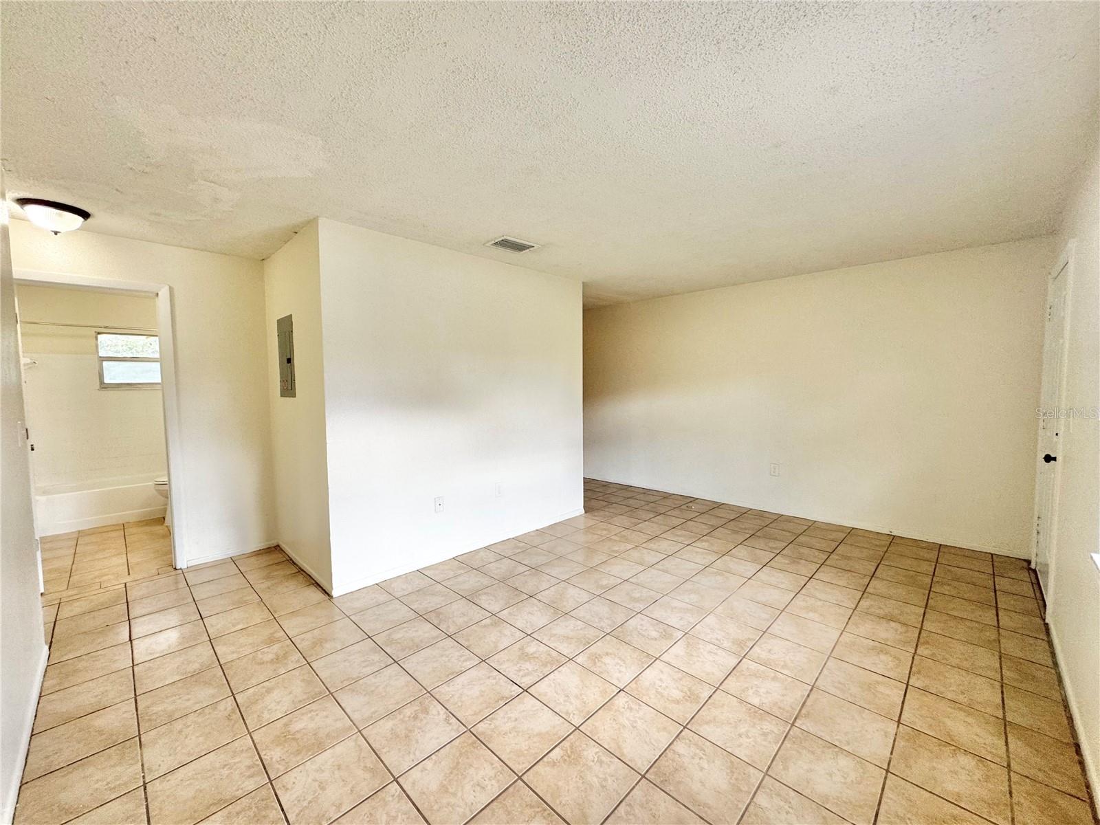 INWOOD - Residential Lease