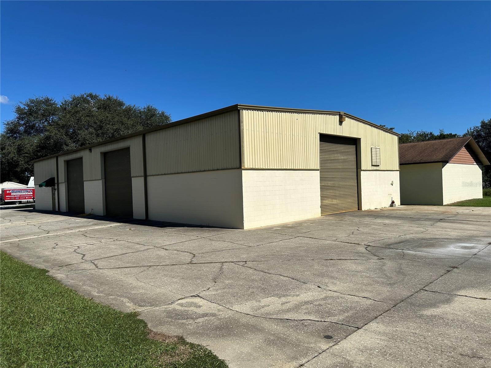 SOUTH OCALA INDUST COMPLEX - Commercial Sale