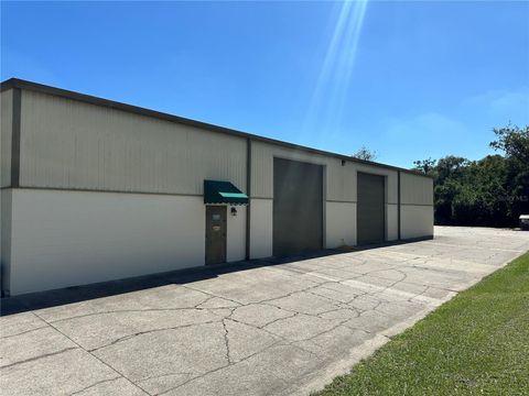 Tiny photo for 4060 SE 45th Court, Ocala, FL 34480 (MLS # OM712518)