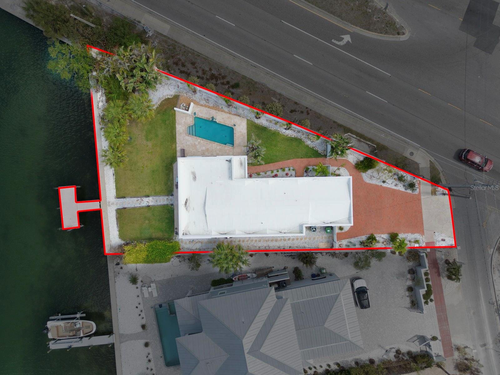 321 N BOULEVARD OF THE PRESIDENTS