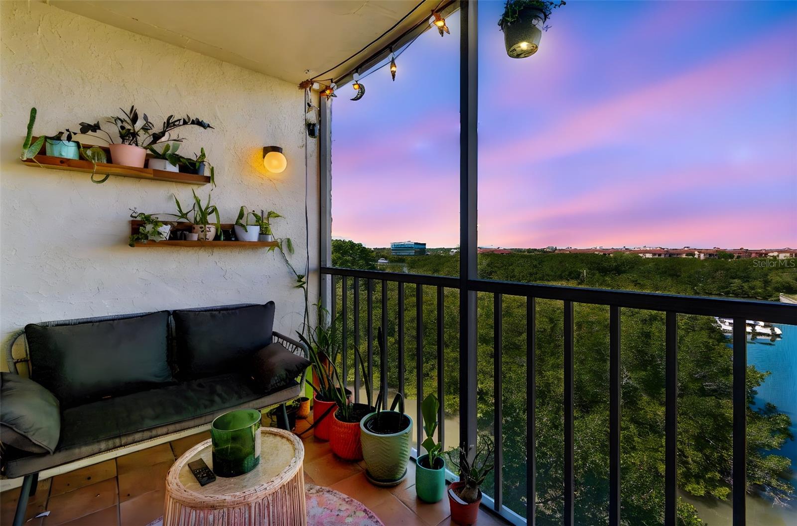 COVE CAY VILLAGE III - Residential Lease