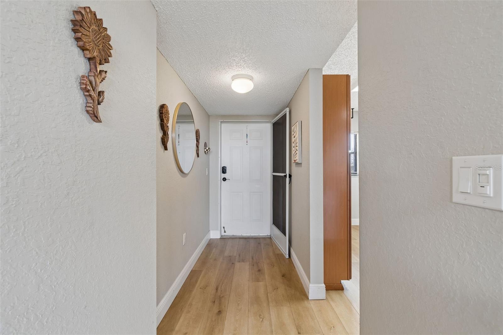 COVE CAY VILLAGE III - Residential Lease