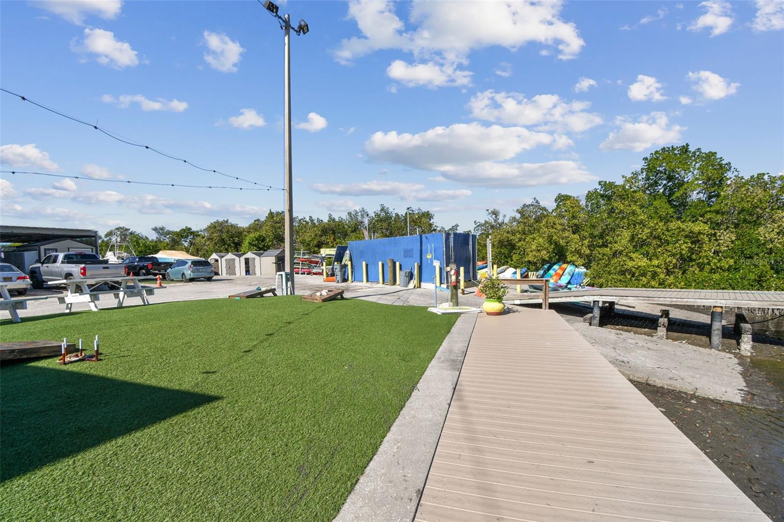 COVE CAY VILLAGE III - Residential Lease