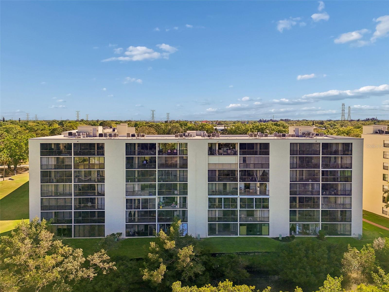 COVE CAY VILLAGE III - Residential Lease