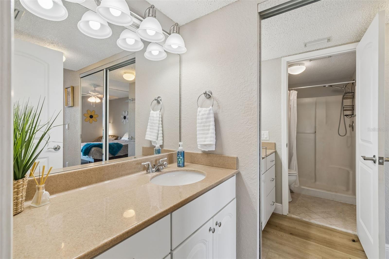 COVE CAY VILLAGE III - Residential Lease