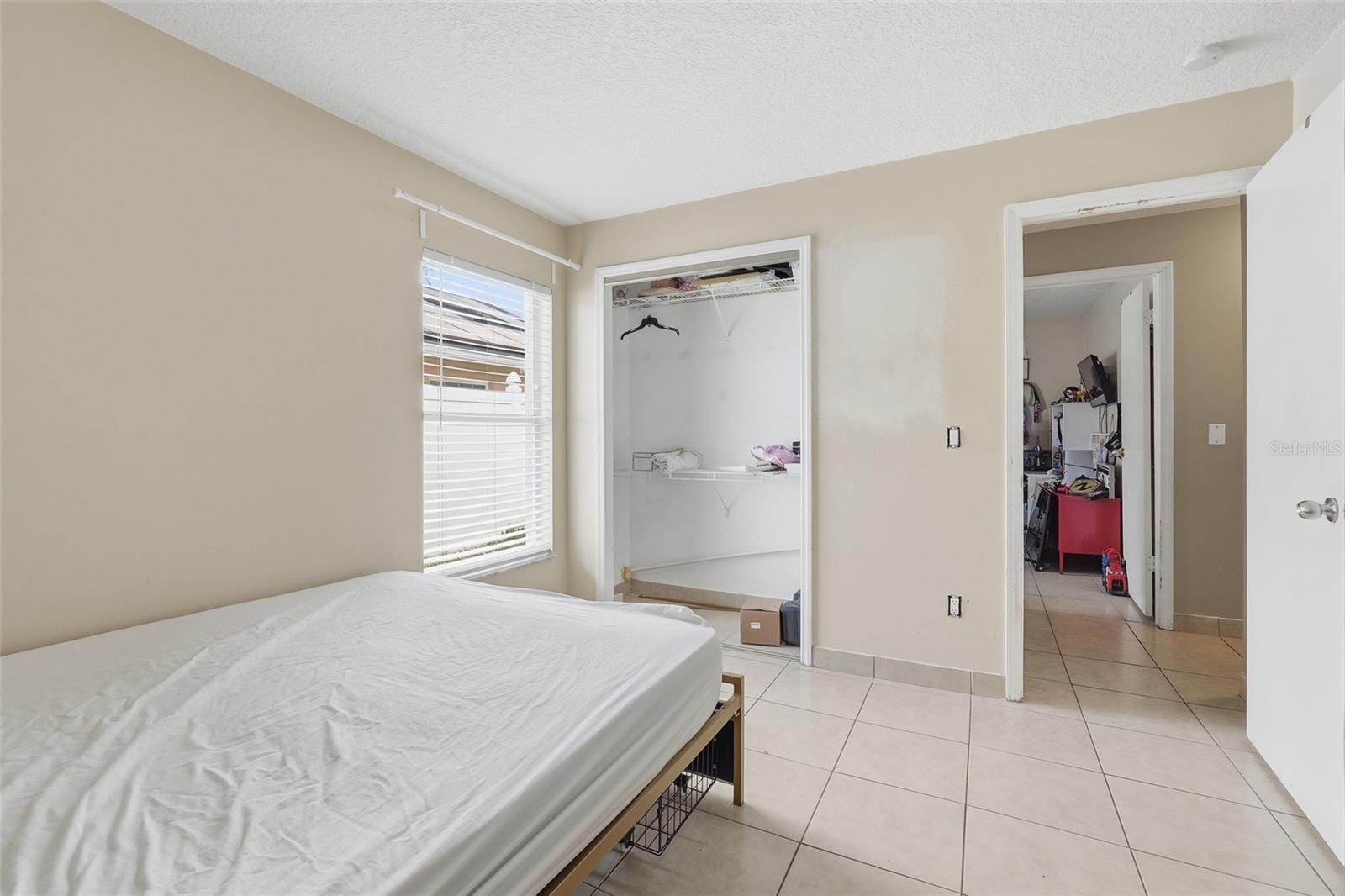BVL UNIT 10 3RD ADD - Residential