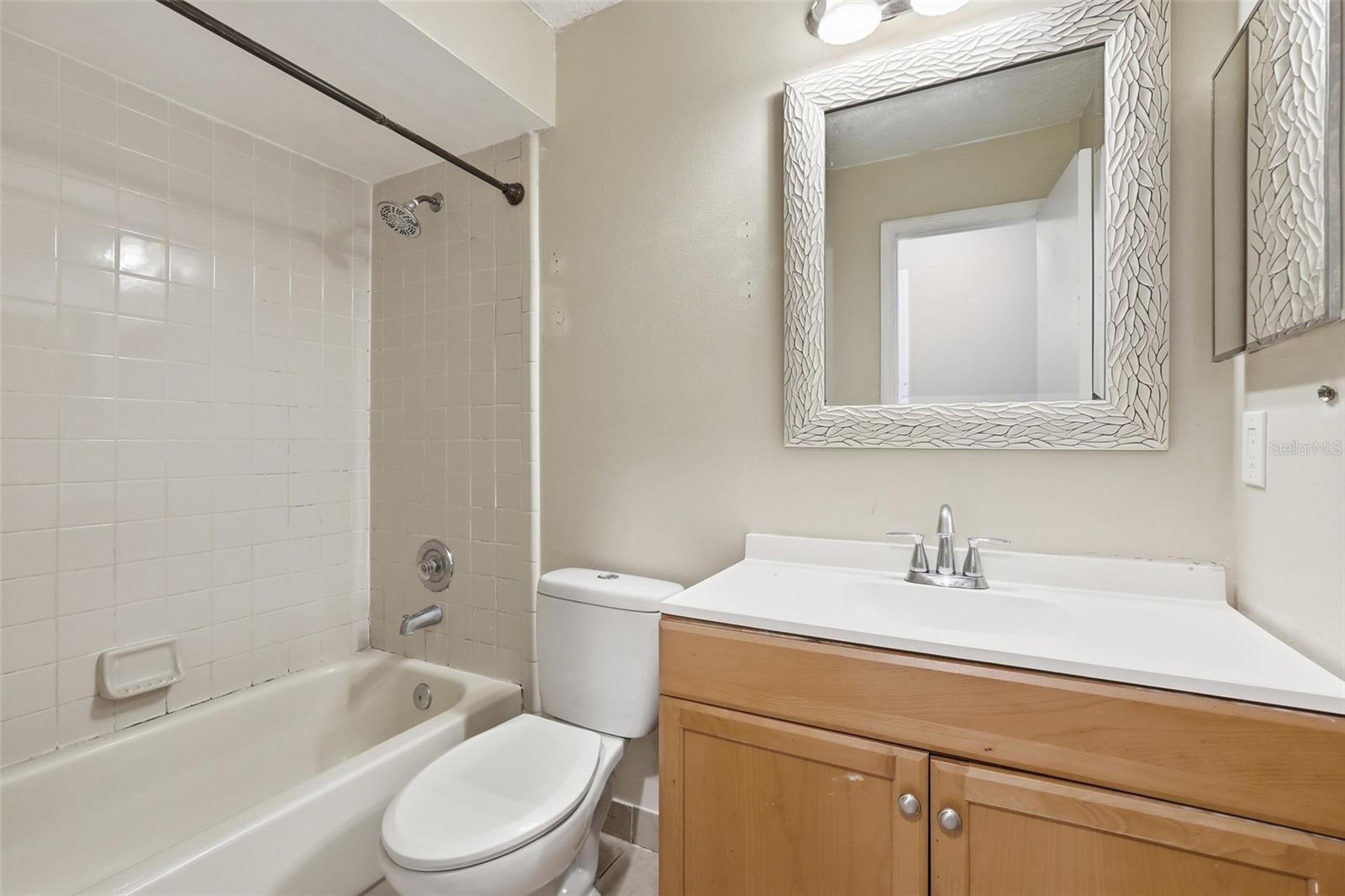 BVL UNIT 10 3RD ADD - Residential