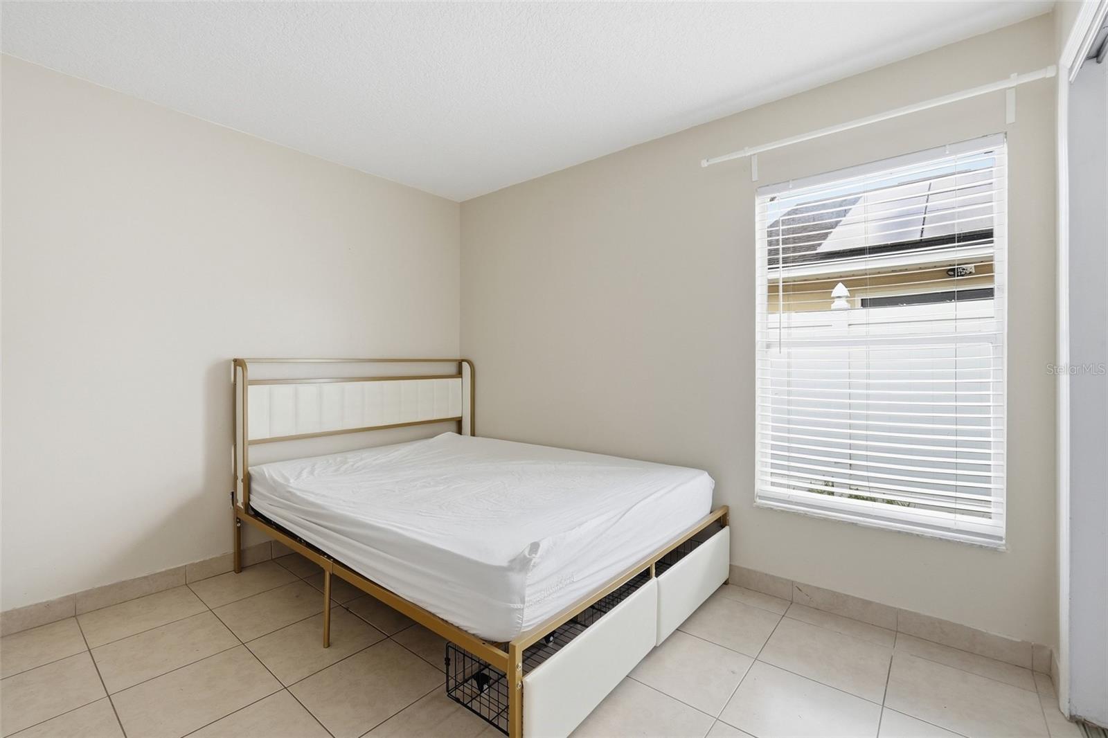 BVL UNIT 10 3RD ADD - Residential