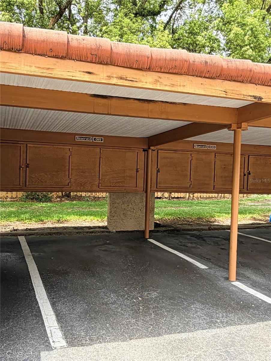 LAKE PINELOCH VILLAGE CONDO 02 - Residential