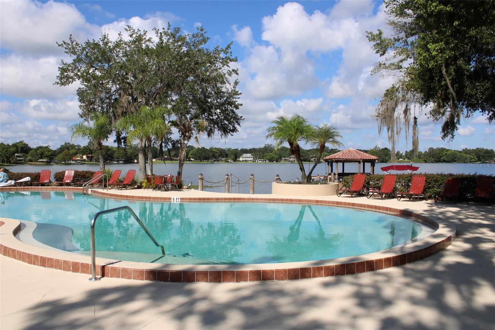 LAKE PINELOCH VILLAGE CONDO 02 - Residential