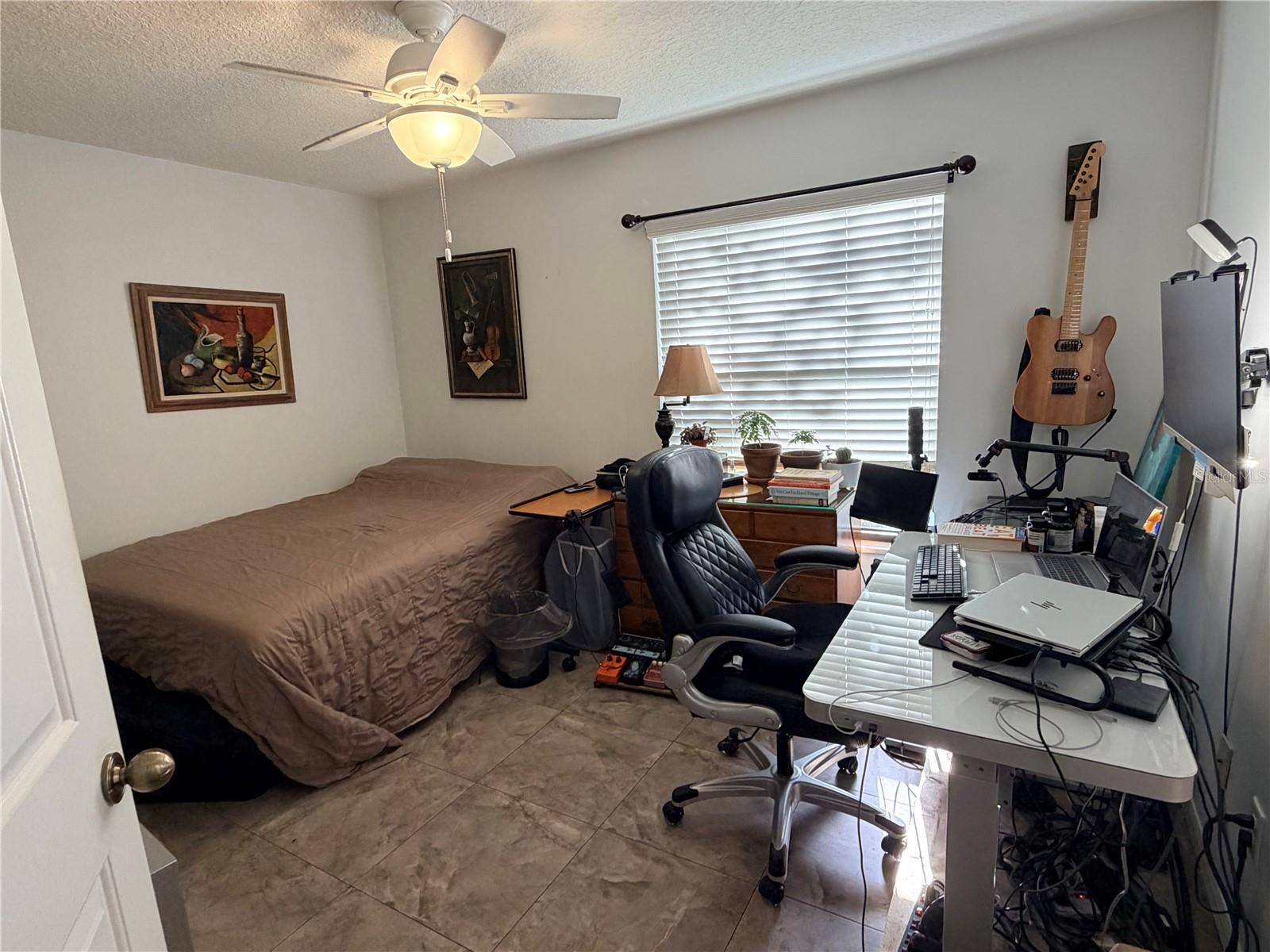 LAKE PINELOCH VILLAGE CONDO 02 - Residential