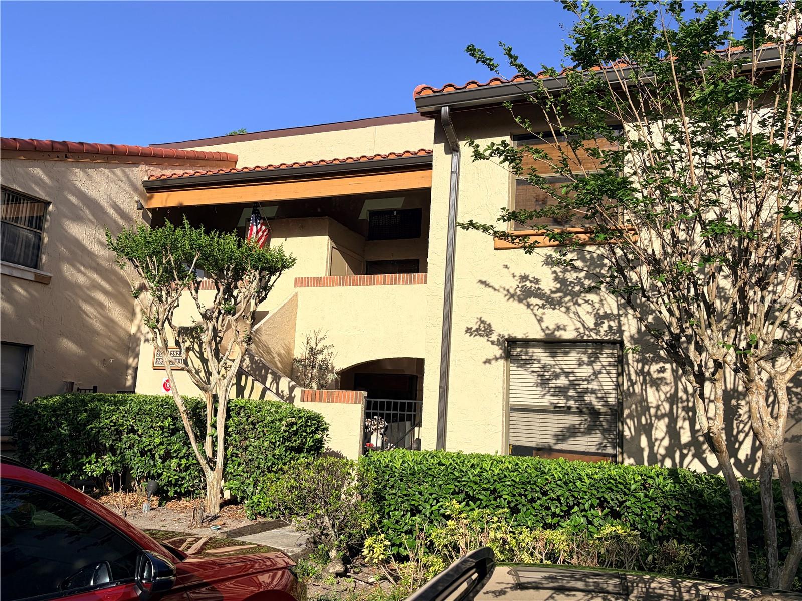 LAKE PINELOCH VILLAGE CONDO 02 - Residential