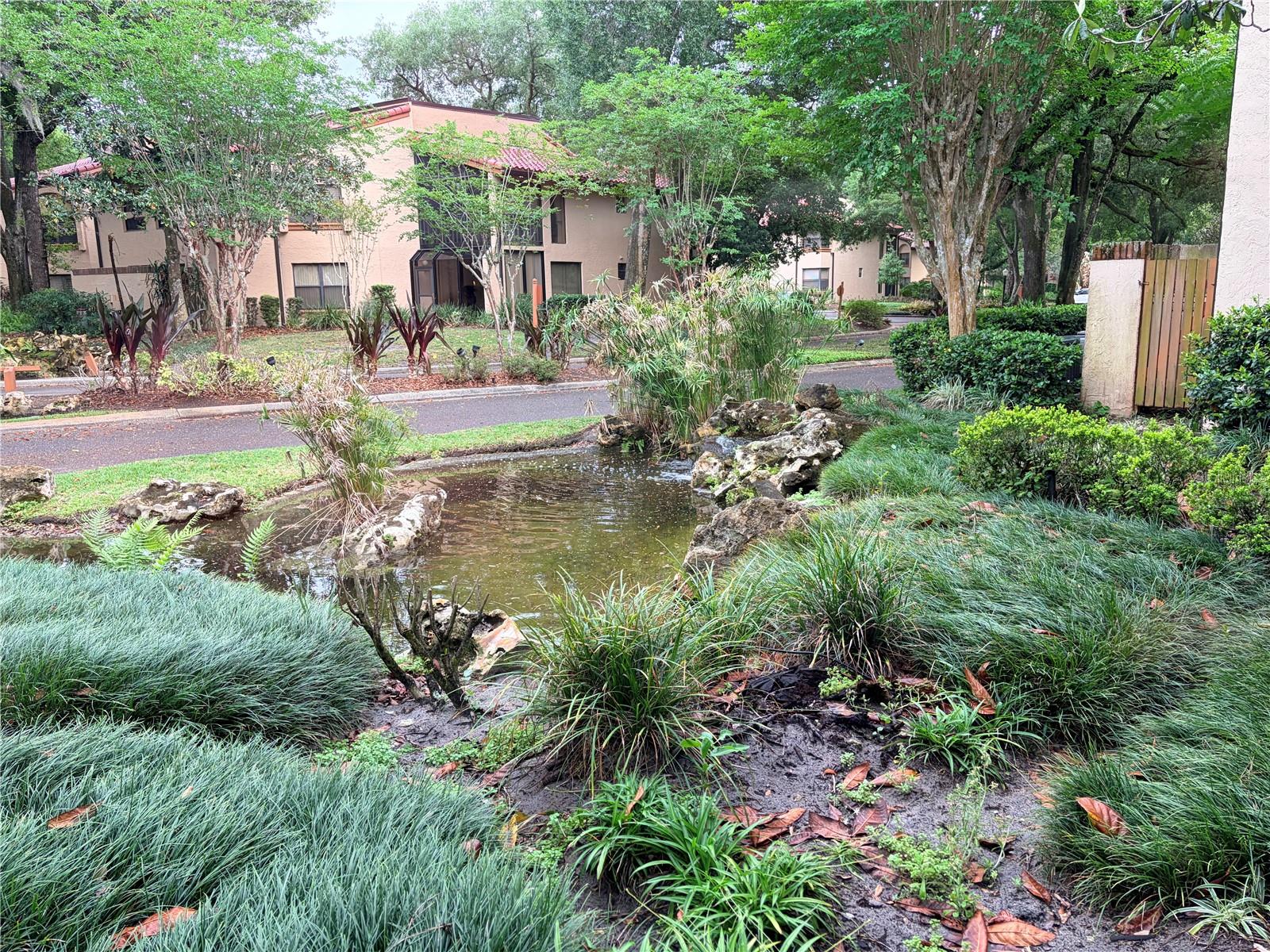 LAKE PINELOCH VILLAGE CONDO 02 - Residential