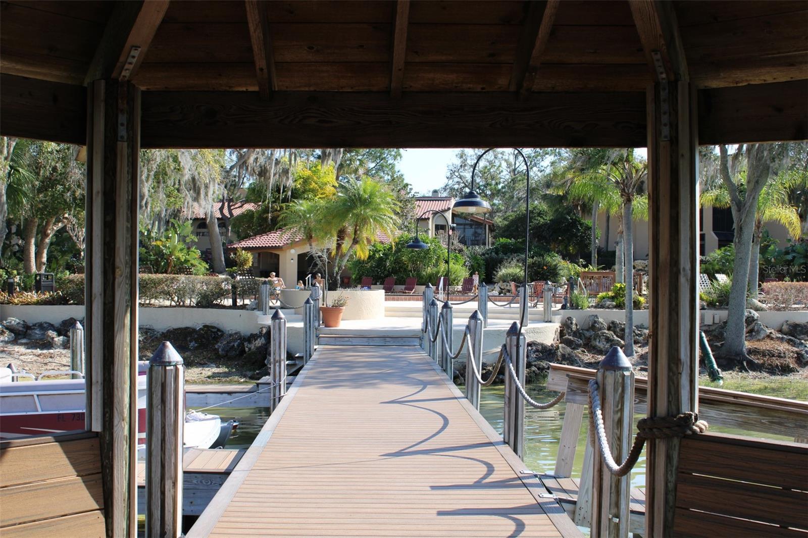 LAKE PINELOCH VILLAGE CONDO 02 - Residential