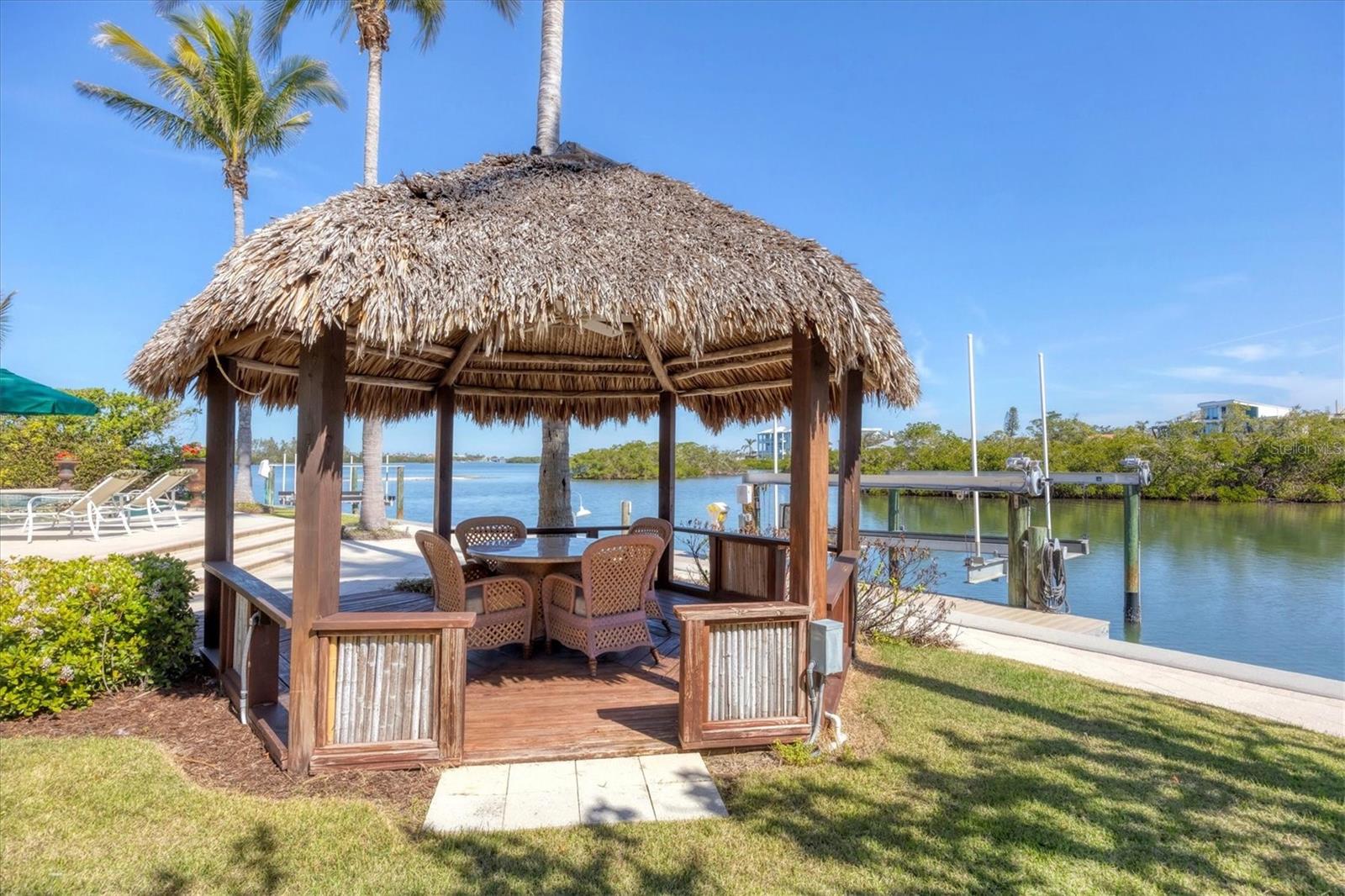 OYSTER BAY ESTATES - Residential