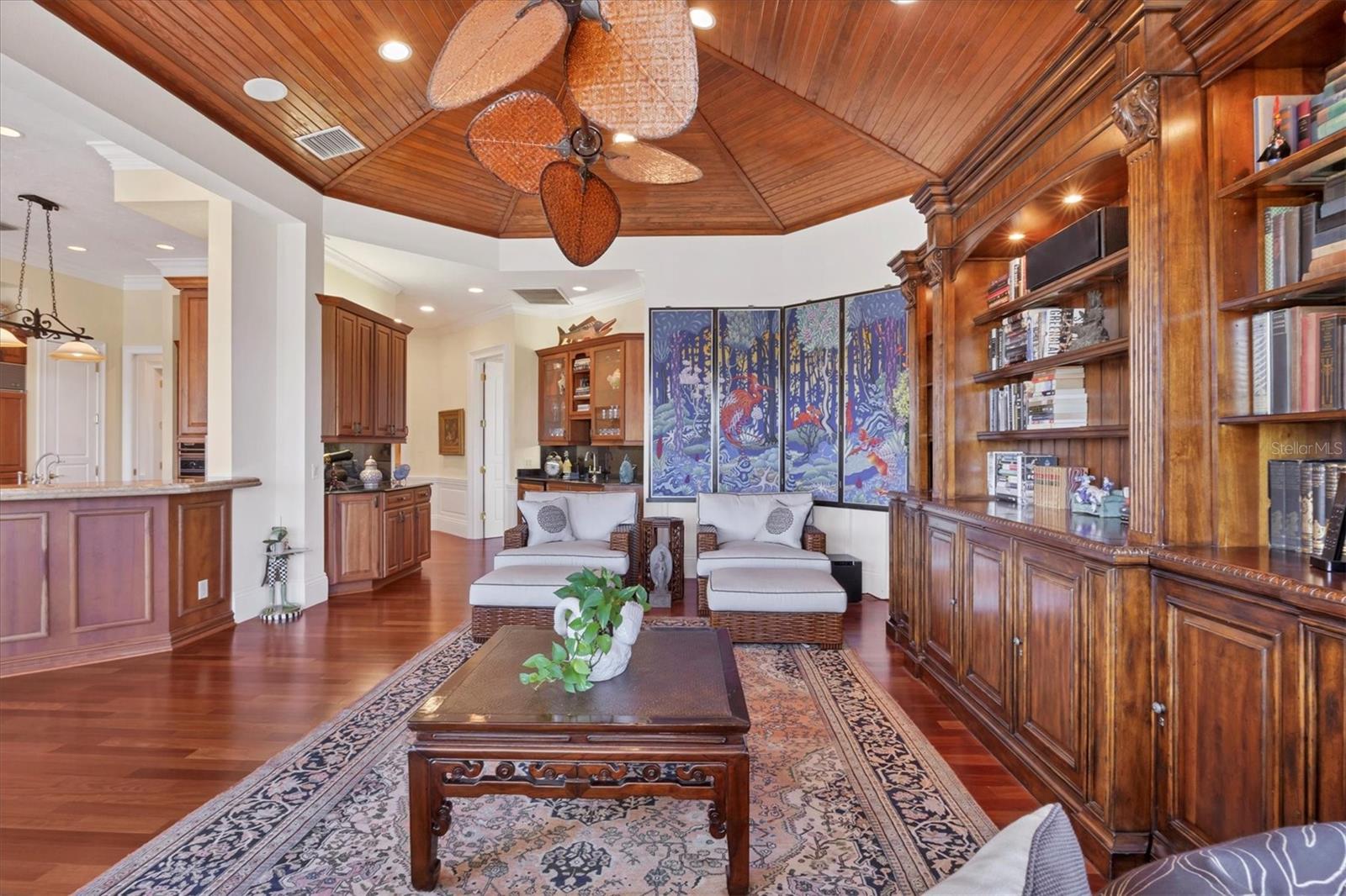 OYSTER BAY ESTATES - Residential