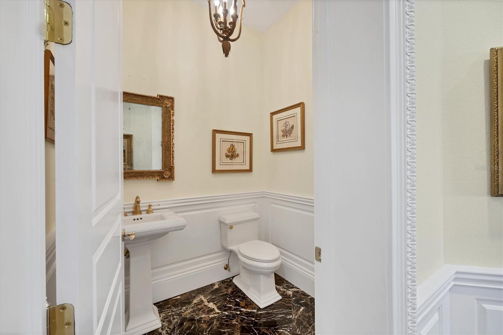 OYSTER BAY ESTATES - Residential