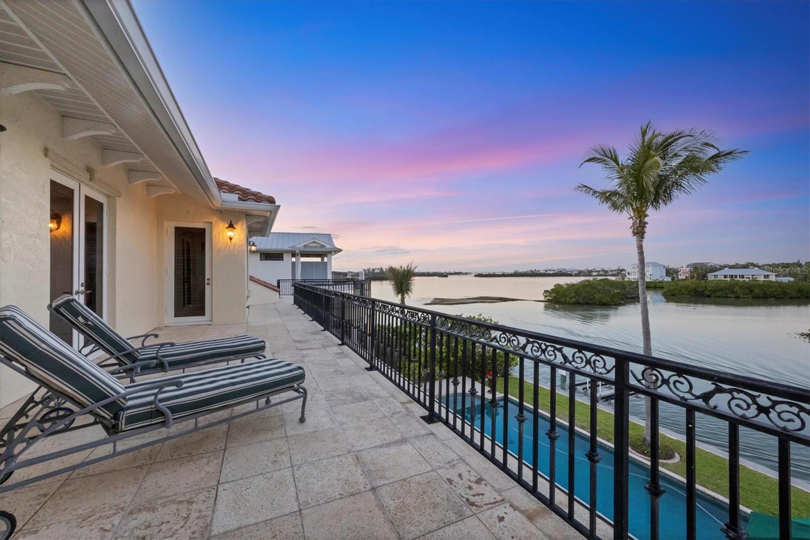 OYSTER BAY ESTATES - Residential