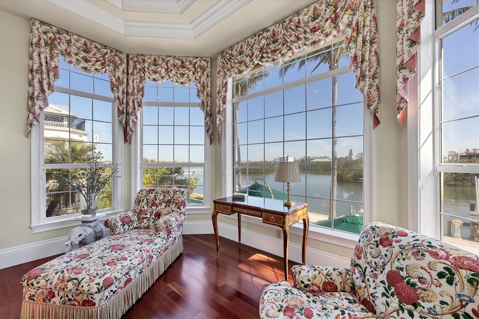 OYSTER BAY ESTATES - Residential