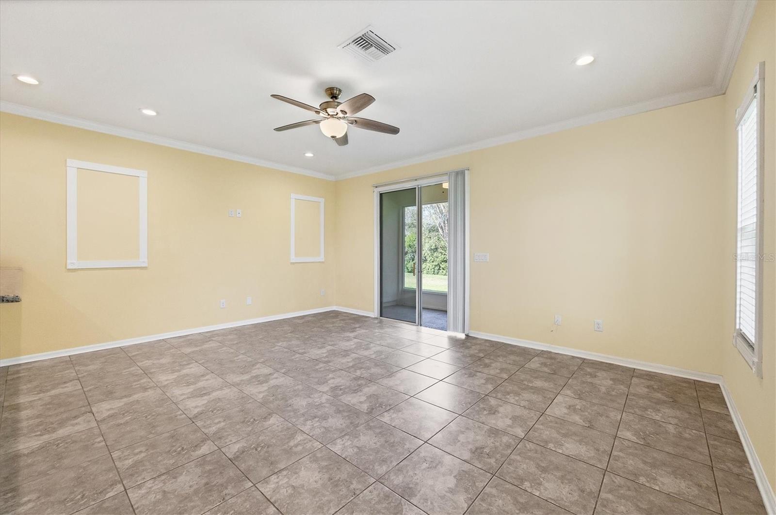 1033 GRANTHAM DRIVE