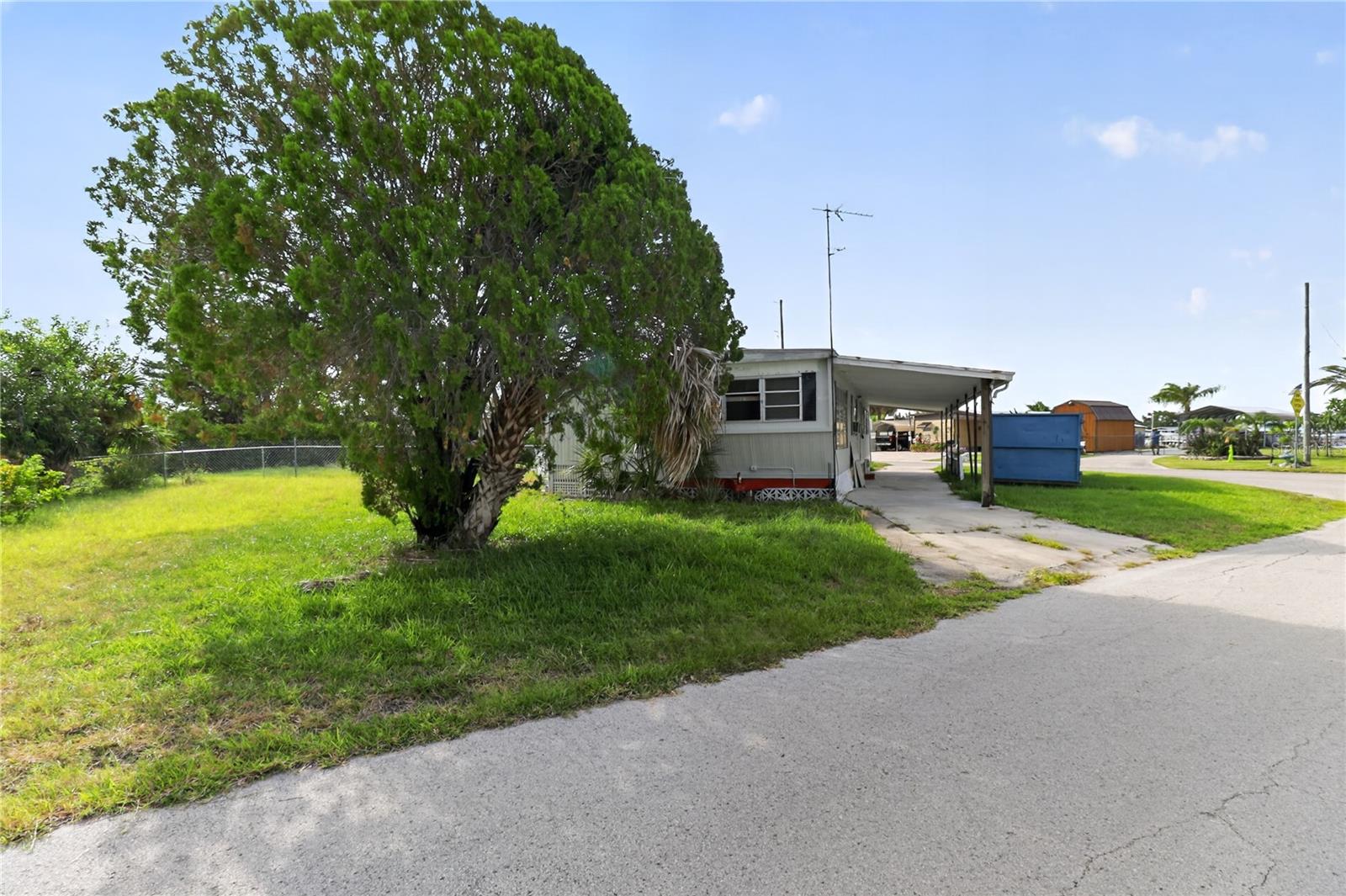 6639 TOWER DRIVE - Photo 3
