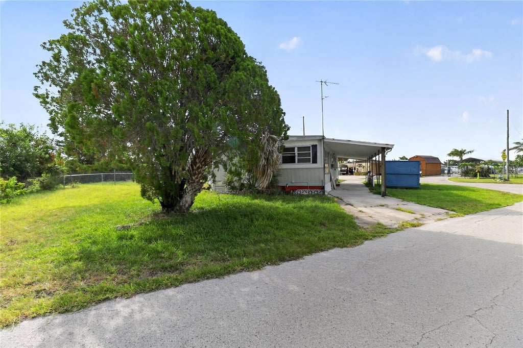 Photo of 6639 Tower Drive, Hudson, FL 34667 (MLS # O6419158)