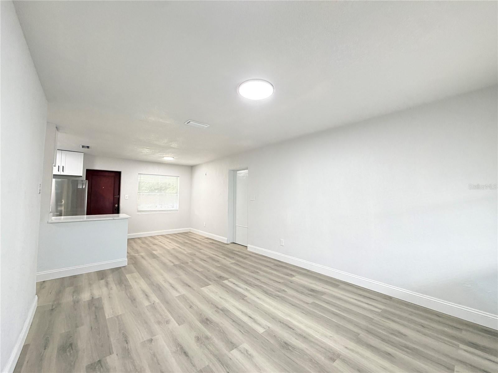 6224 CANDLEWOOD LANE