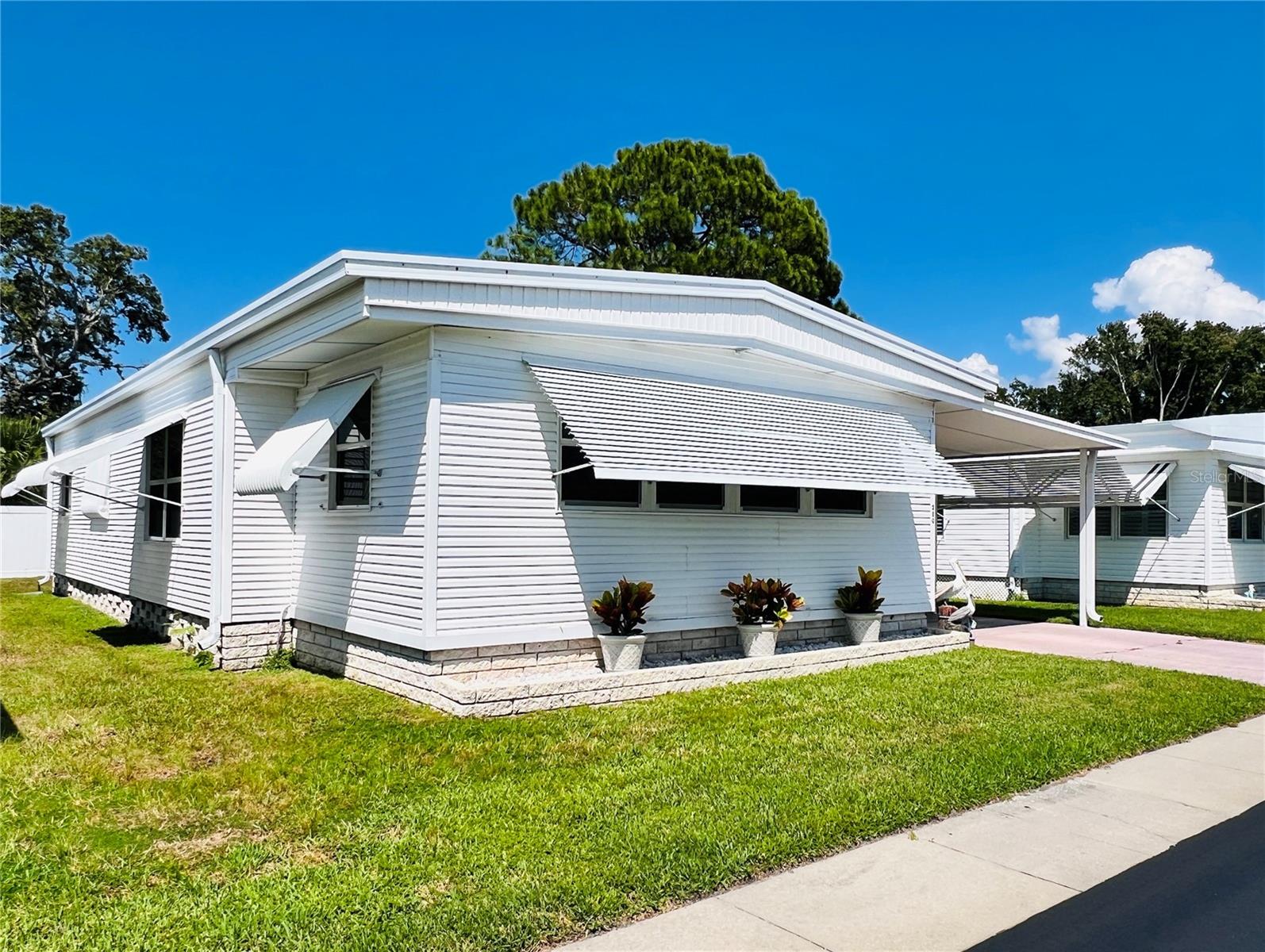 LAKE HIGHLANDER MOBILE HOME PARK UNREC - Residential