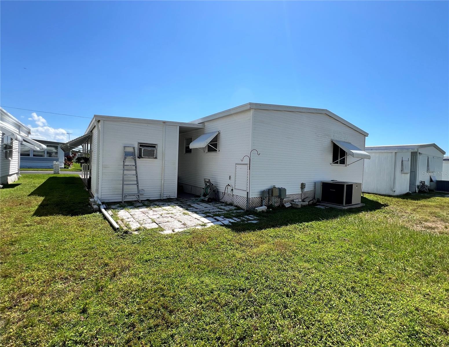 LAKE HIGHLANDER MOBILE HOME PARK UNREC - Residential