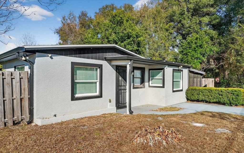 Photo of 493 W Baltimore Drive, Deland, FL 32720 (MLS # NS1087240)