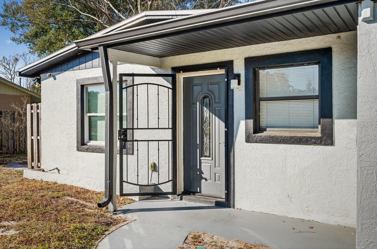 493 W BALTIMORE DRIVE