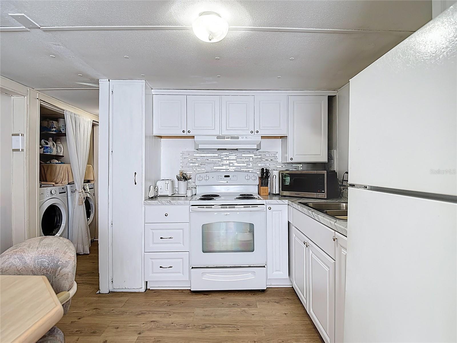 WEEKI WACHEE HILLS - Residential