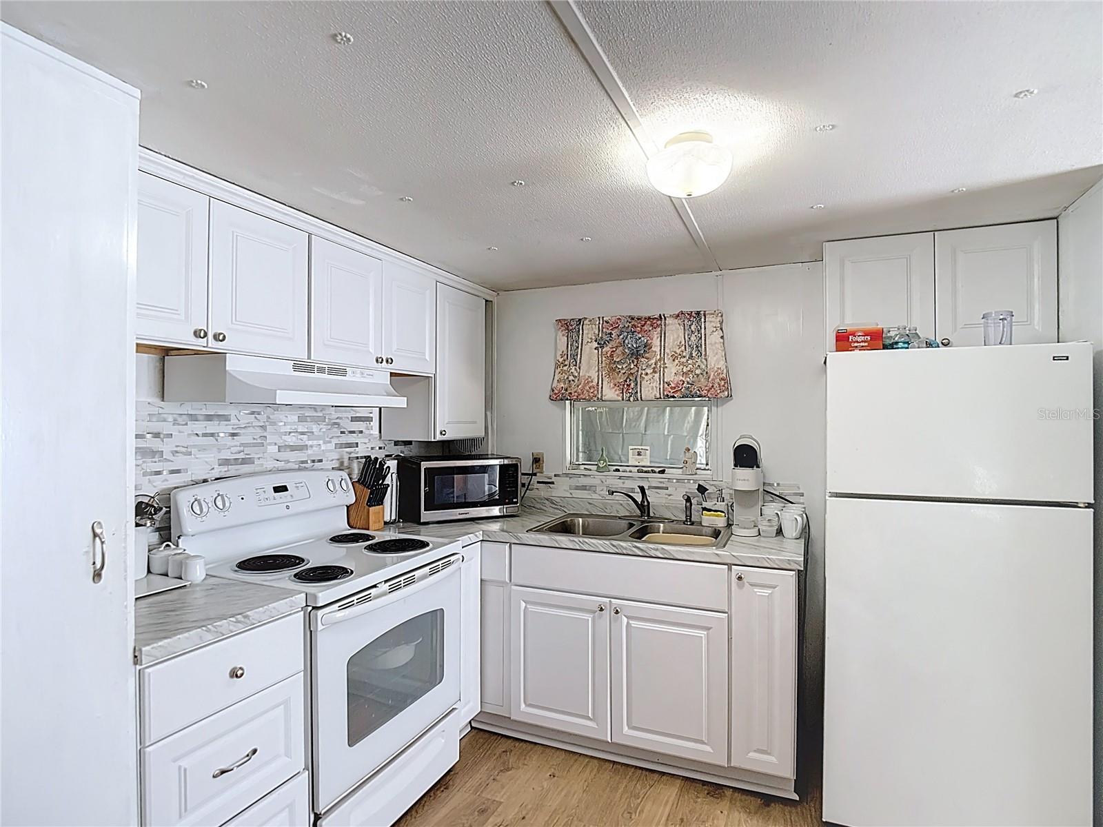 WEEKI WACHEE HILLS - Residential