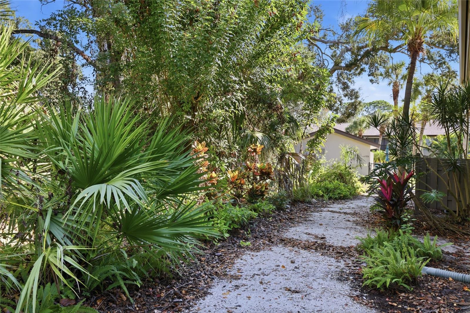 WINSLOW BEACON - Residential