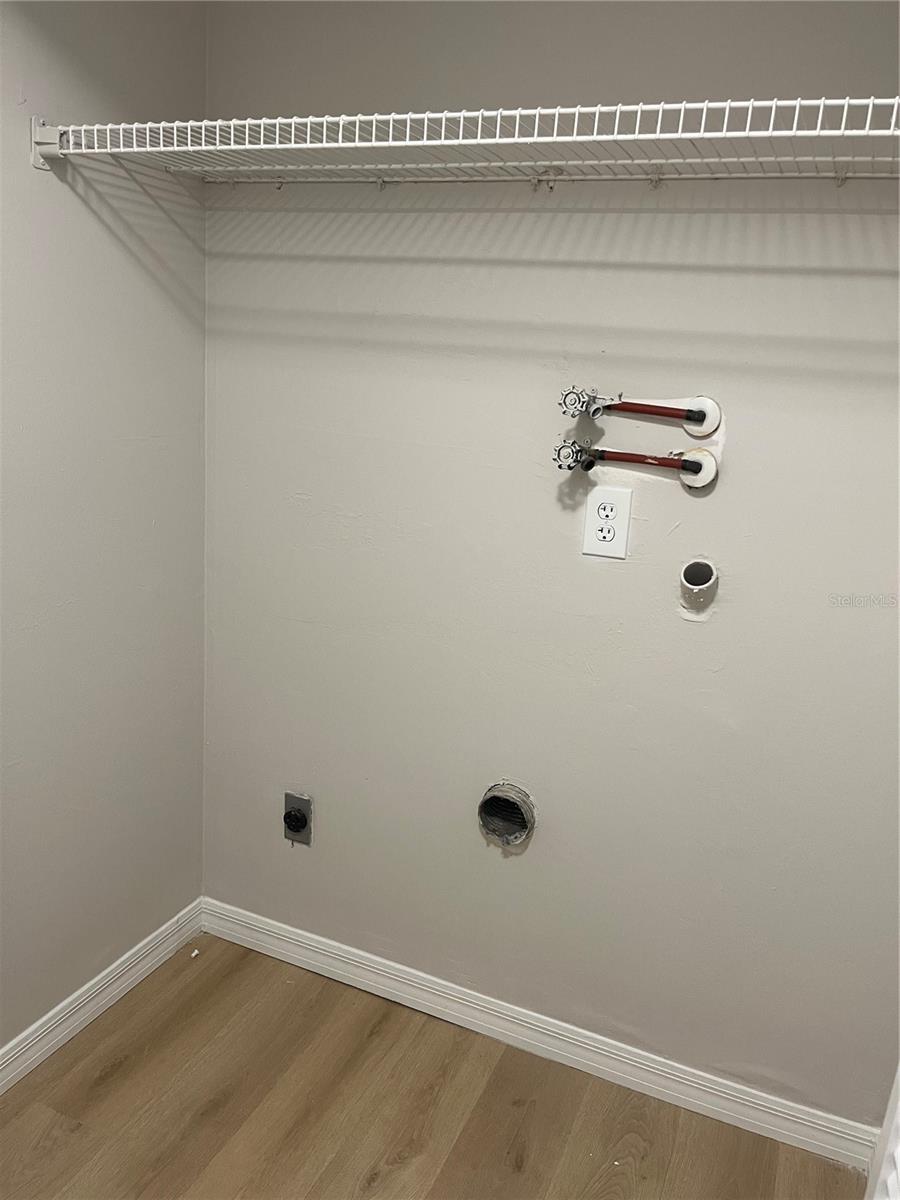 PHEASANT RUN AT ROSEMONT CONDO - Residential Lease