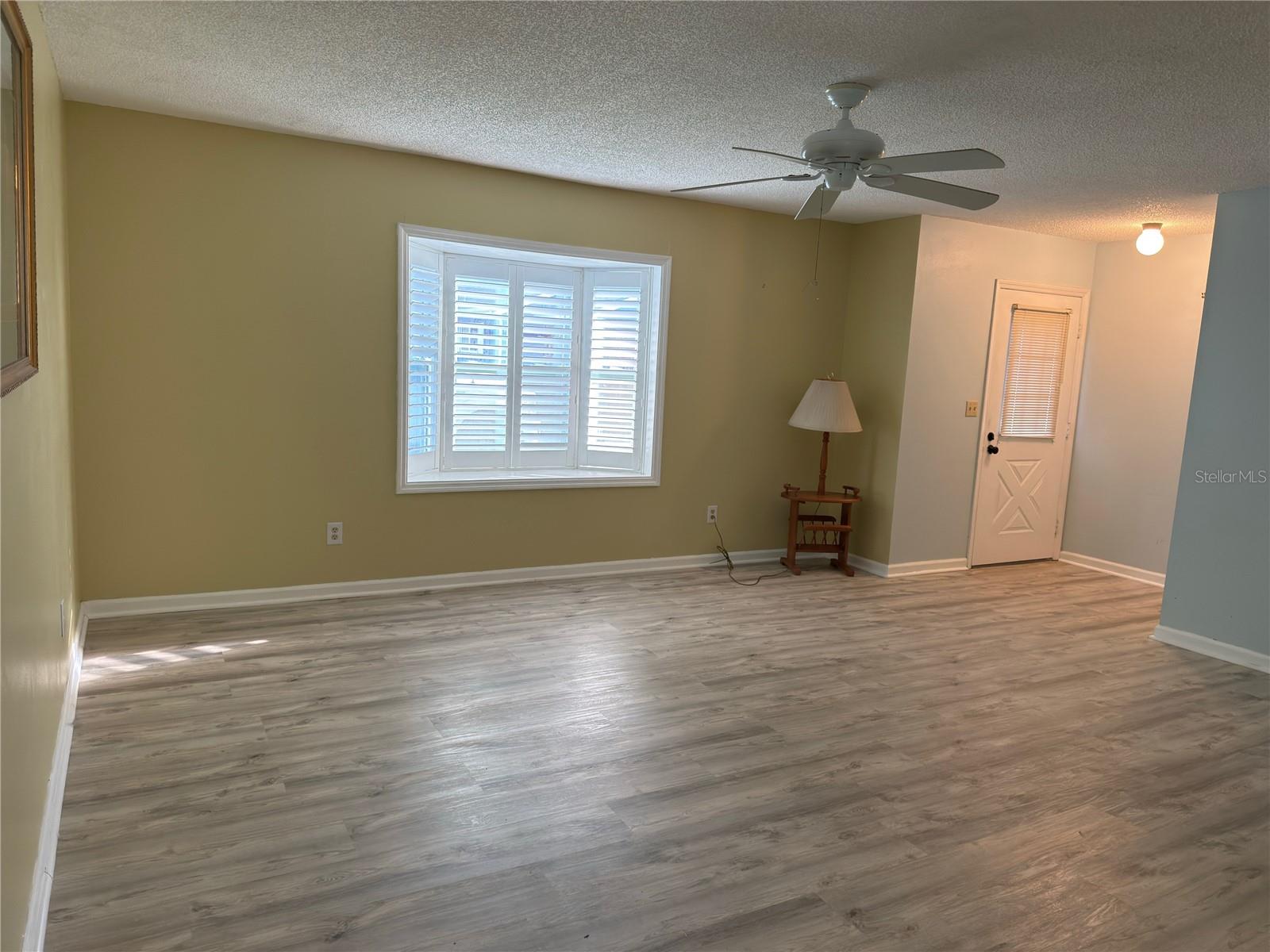 11 SANDRA CIRCLE