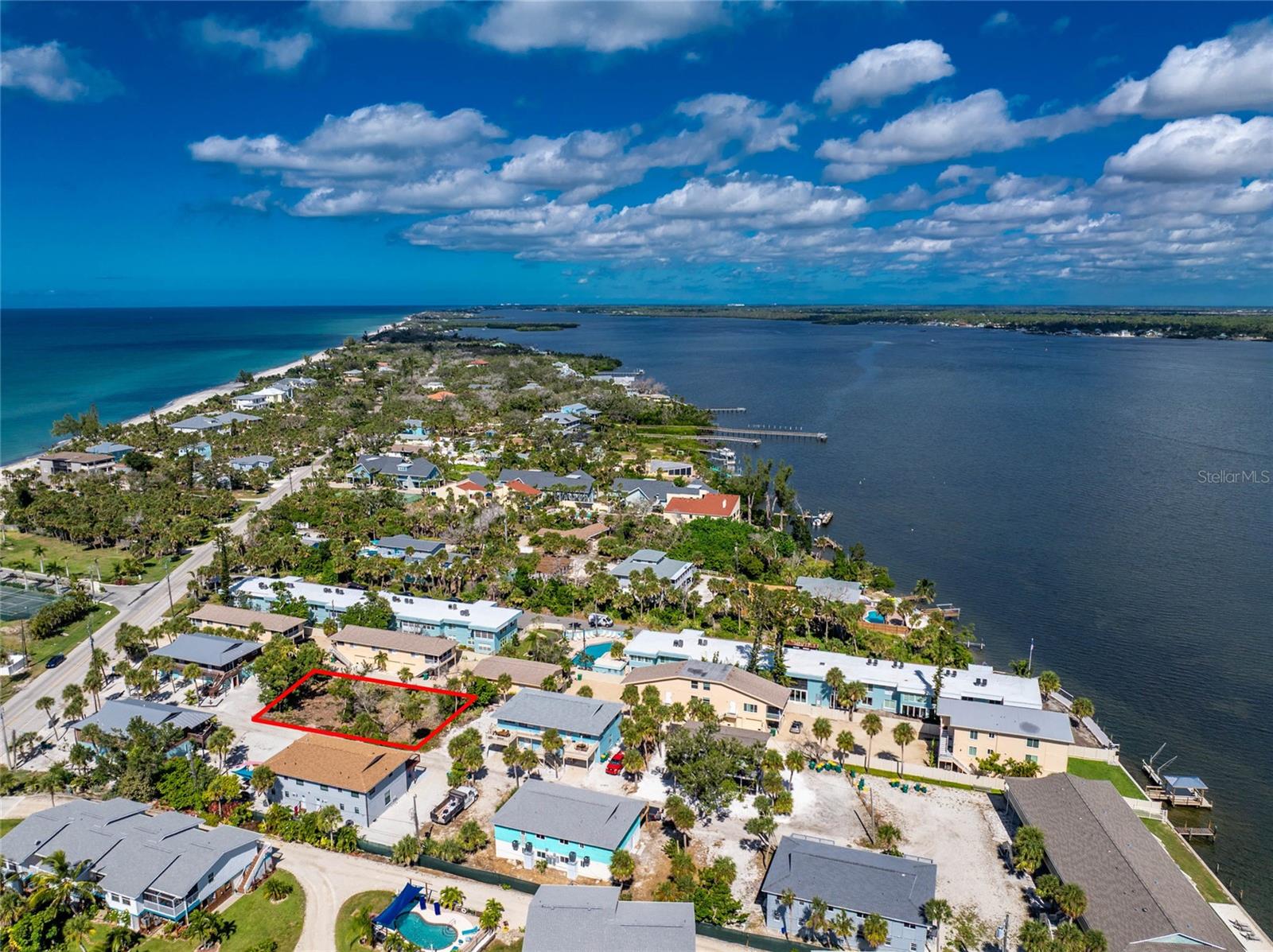 SCOTTS JUNGLEWOOD BCH CLUB - Land