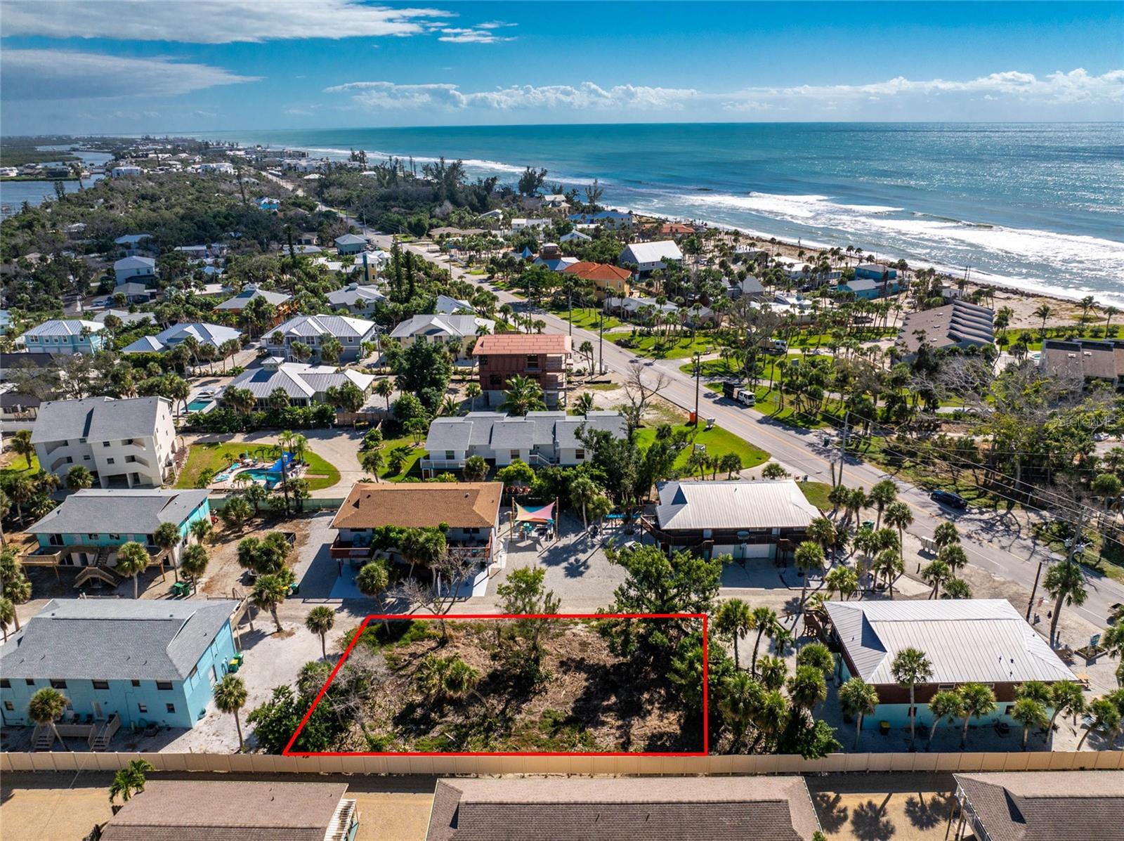 SCOTTS JUNGLEWOOD BCH CLUB - Land