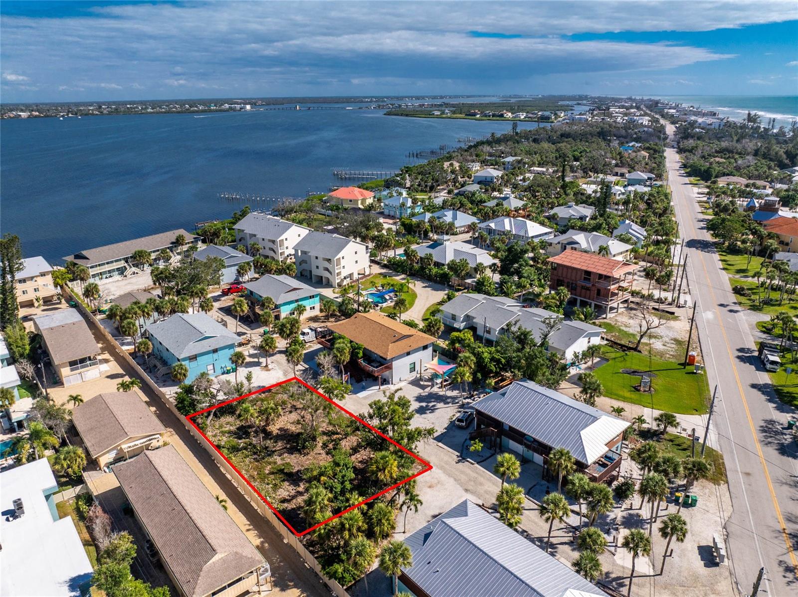 SCOTTS JUNGLEWOOD BCH CLUB - Land