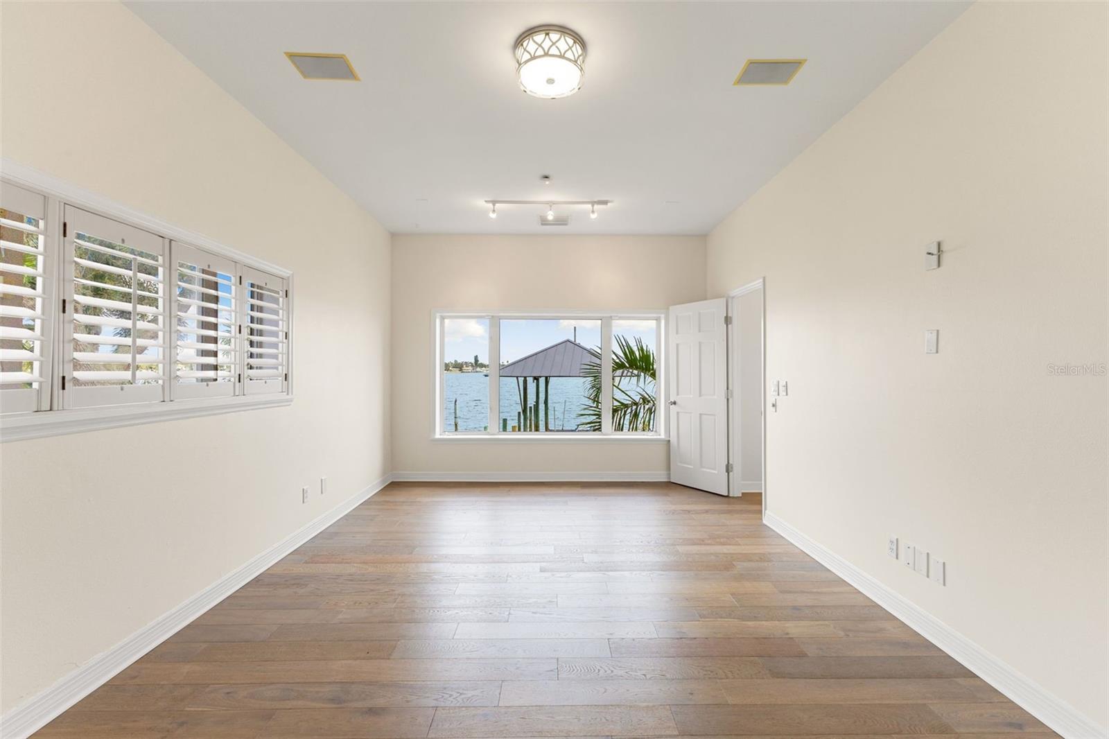 ISLAND ESTATE OF CLEARWATER UNITS 6D 7A 7C - Residential