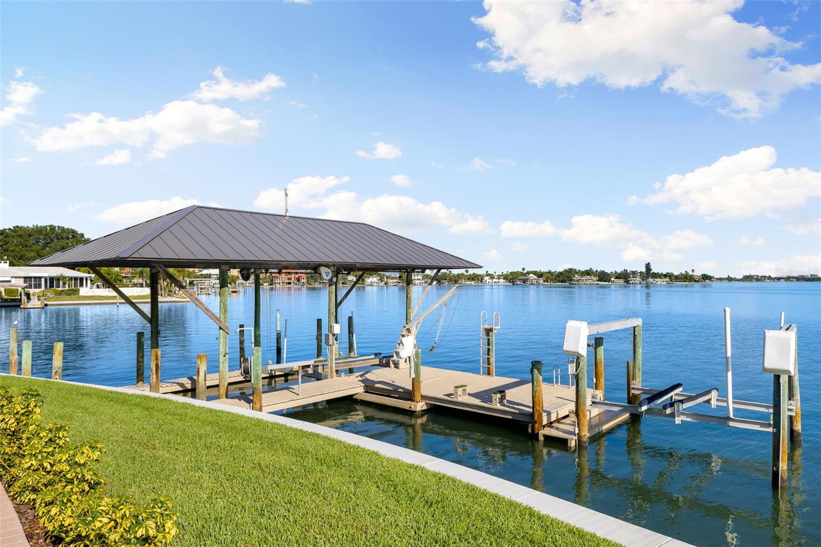 ISLAND ESTATE OF CLEARWATER UNITS 6D 7A 7C - Residential