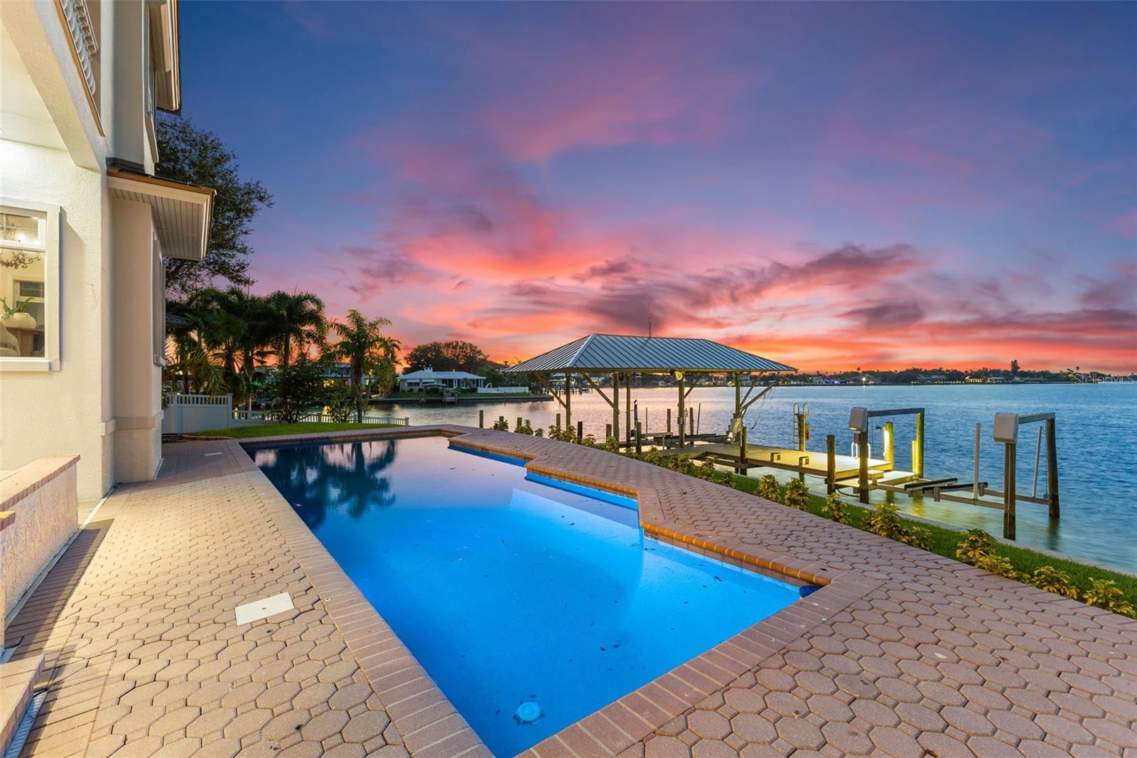 ISLAND ESTATE OF CLEARWATER UNITS 6D 7A 7C - Residential