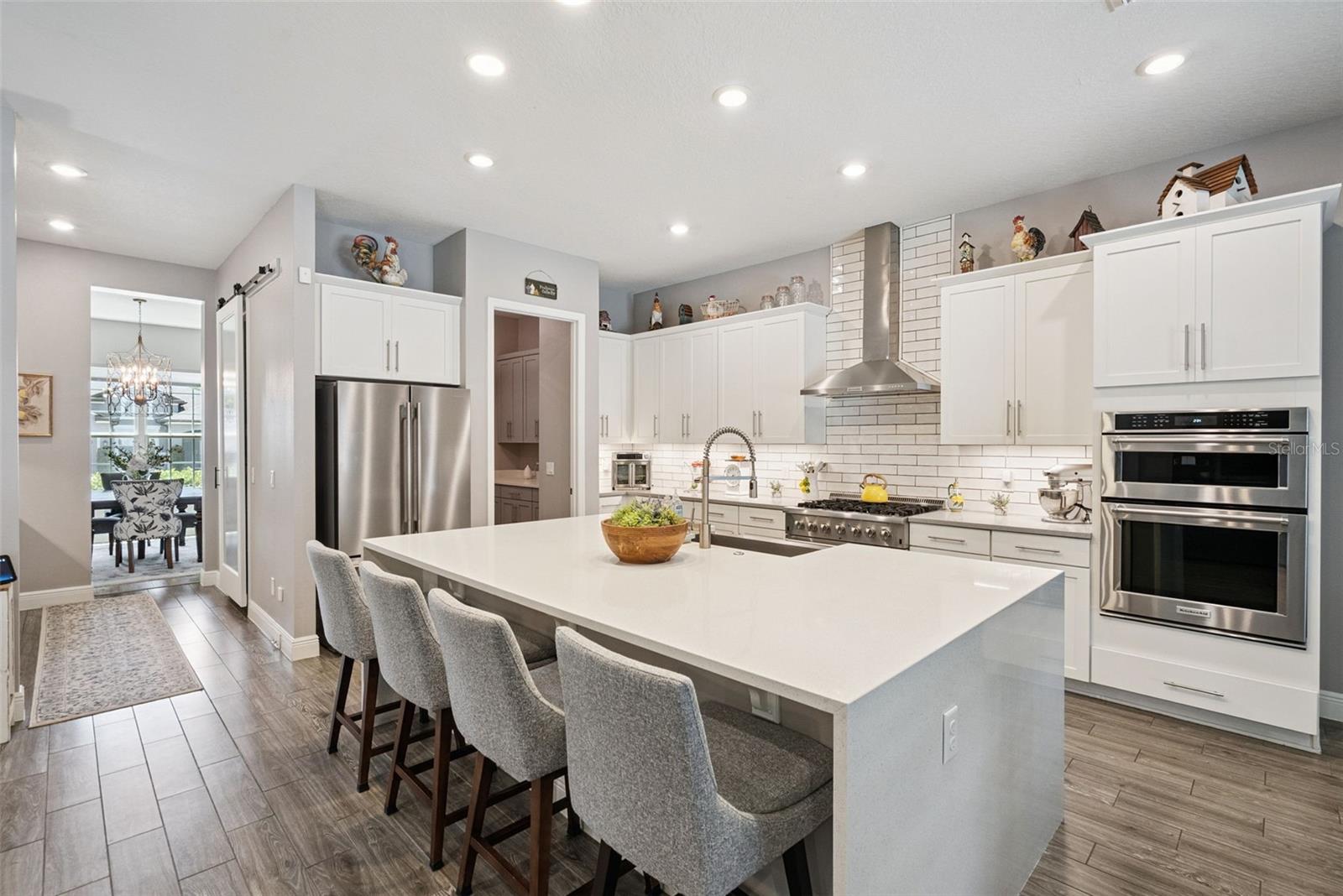 3113 PINENUT DRIVE
