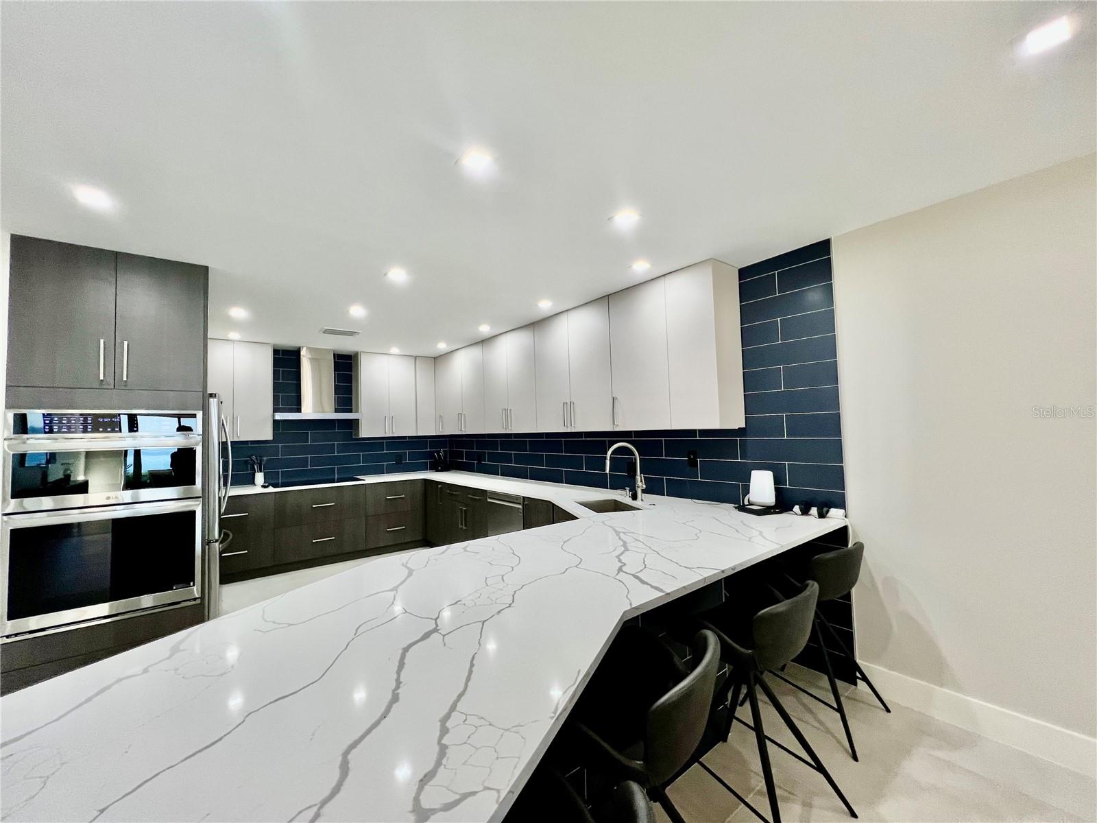 MARINA SOUTH SHORE CONDO - Residential Lease